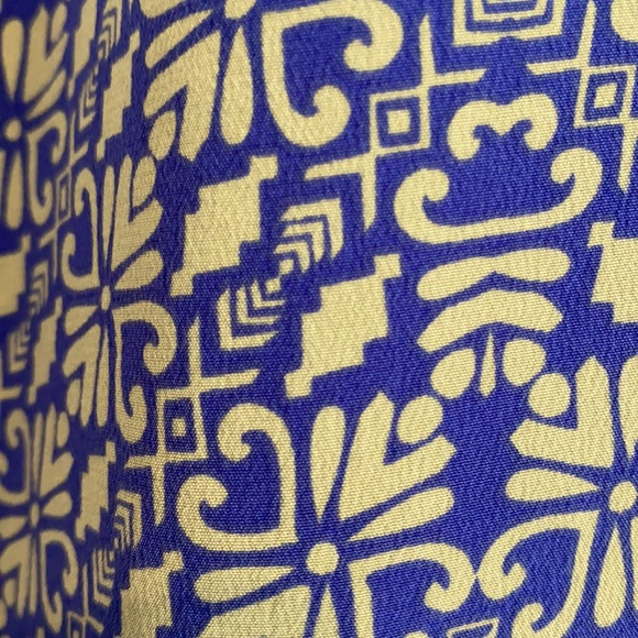 Kachel pure silk top sized 12. Amazing colour - Picture 4 of 5